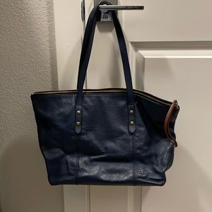 Fossil tote bag